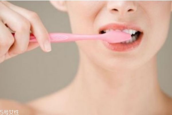 孕婦適合用哪種牙膏 孕婦專用牙膏品牌推薦