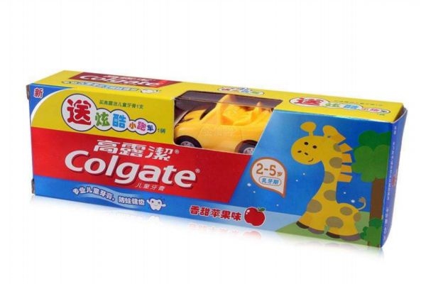 如何給寶寶挑選牙刷和牙膏 正確的刷牙方法 如何給寶寶挑選牙刷和牙膏 正確的刷牙方法