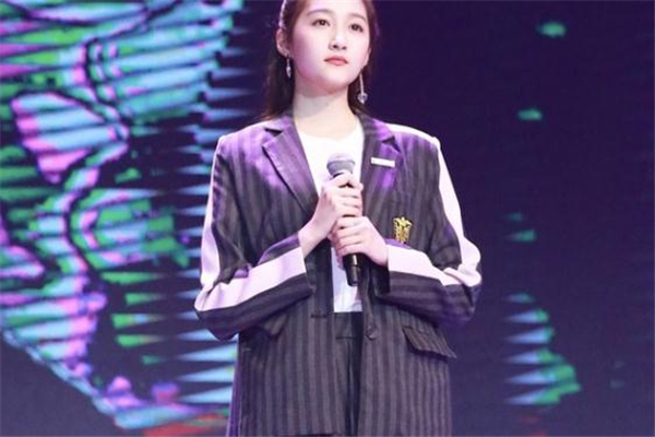 jk制服基礎(chǔ)款什么意思 jk制服基礎(chǔ)款是什么樣子 jk制服基礎(chǔ)款什么意思 jk制服基礎(chǔ)款是什么樣子