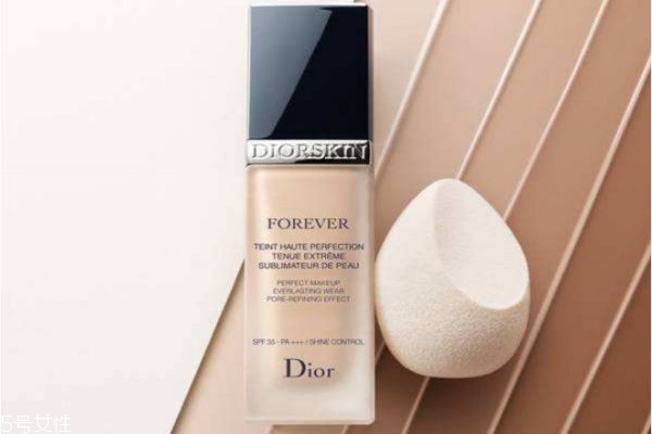 粉底液要什么時候用 粉底液用在哪一步 粉底液要什么時候用 粉底液用在哪一步