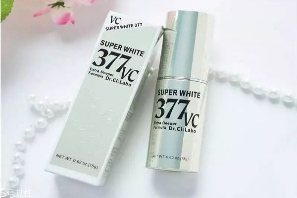 夏季美白精華什么牌子好 這些讓你白過夏天 夏季美白精華什么牌子好 這些讓你白過夏天