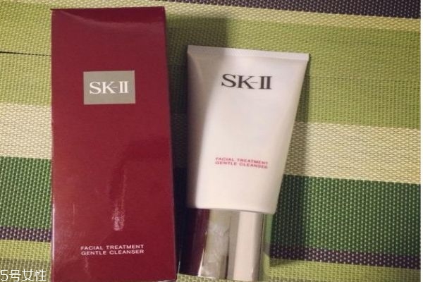 如何鑒別sK2的洗面奶是真是假呢 sK2的洗面奶適合什么膚質(zhì)呢 如何鑒別sK2的洗面奶是真是假呢 sK2的洗面奶適合什么膚質(zhì)呢