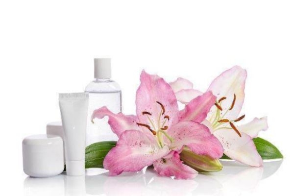 自制護(hù)膚品配方 教你自制手工護(hù)膚品 自制護(hù)膚品配方 教你自制手工護(hù)膚品