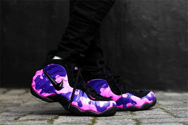 耐克紫迷彩泡發(fā)售時間 紫迷彩泡上腳效果 耐克紫迷彩泡發(fā)售時間 紫迷彩泡上腳效果