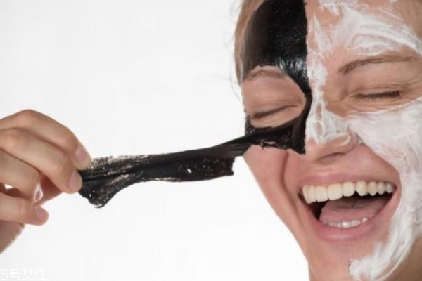 面膜敷的時間過長有什么影響 做面膜的最佳時間 面膜敷的時間過長有什么影響 做面膜的最佳時間