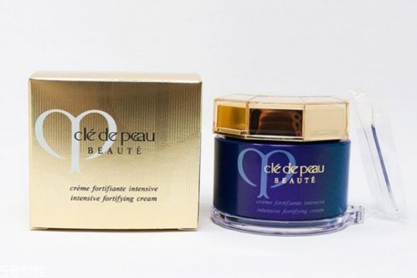 日本最好用的護膚品有哪些 最值得購買的日本護膚品 日本最好用的護膚品有哪些 最值得購買的日本護膚品