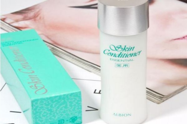 日本最好用的護膚品有哪些 最值得購買的日本護膚品 日本最好用的護膚品有哪些 最值得購買的日本護膚品