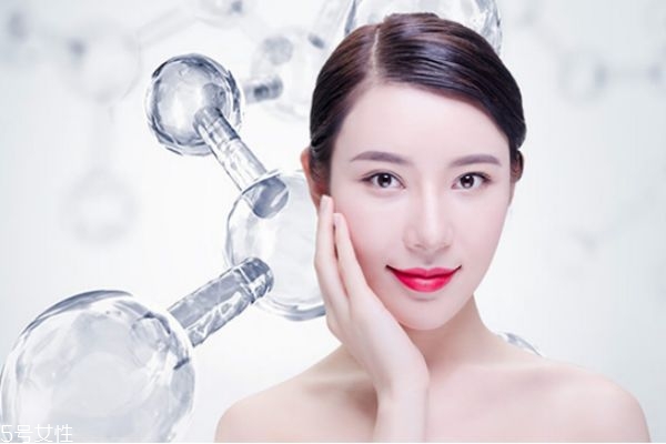 美容液在哪個(gè)步驟使用 美容液的使用順序 美容液在哪個(gè)步驟使用 美容液的使用順序