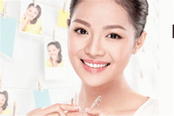 牙齒貼面的缺點(diǎn)是什么 牙齒貼面也是有缺點(diǎn)的 牙齒貼面的缺點(diǎn)是什么 牙齒貼面也是有缺點(diǎn)的