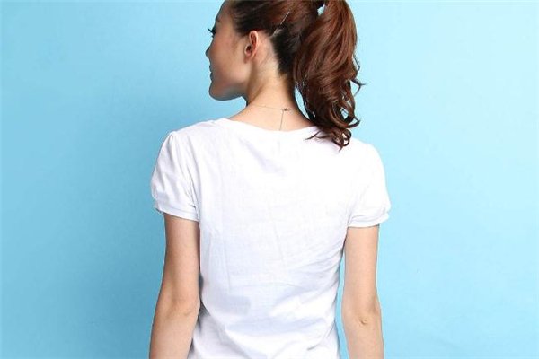 白色衣服可以在太陽(yáng)下暴曬嗎 白色衣服暴曬會(huì)變黃嗎 白色衣服可以在太陽(yáng)下暴曬嗎 白色衣服暴曬會(huì)變黃嗎