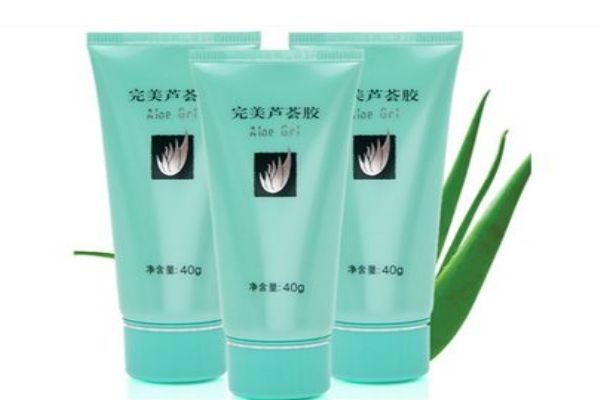 完美蘆薈膠有什么作用呢 完美蘆薈膠應(yīng)該怎么用呢 完美蘆薈膠有什么作用呢 完美蘆薈膠應(yīng)該怎么用呢