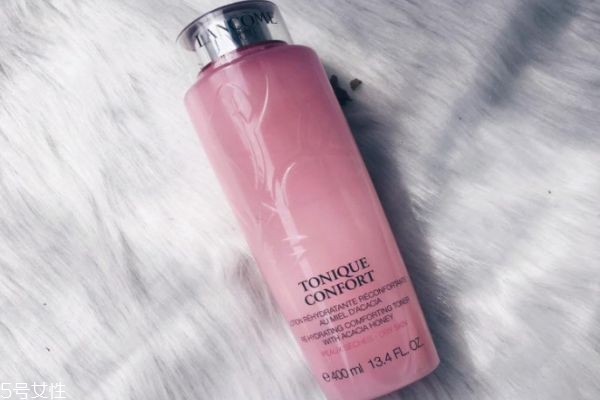 為什么粉水會有點刺痛 用粉水會刺痛是怎么回事