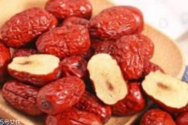 什么是灰棗呢 灰棗有什么作用呢 什么是灰棗呢 灰棗有什么作用呢