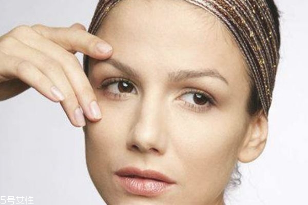 原液在哪個步驟涂抹 原液的作用 原液在哪個步驟涂抹 原液的作用