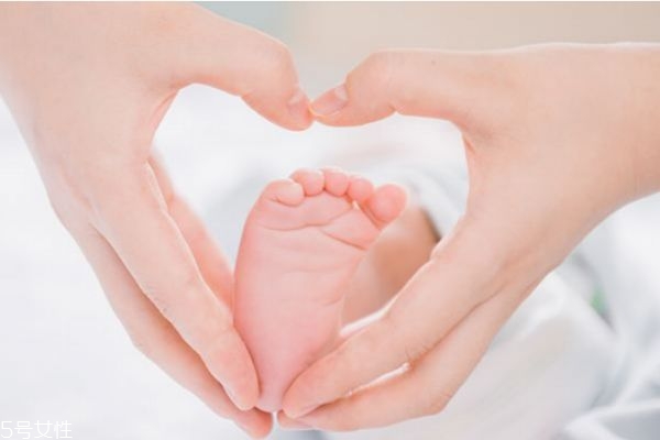 無痛分娩對(duì)寶寶有影響嗎 無痛分娩有副作用嗎 無痛分娩對(duì)寶寶有影響嗎 無痛分娩有副作用嗎