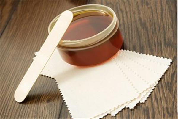 蜜蠟脫毛還會再長嗎 蜜蠟的使用注意事項是什么 蜜蠟脫毛還會再長嗎 蜜蠟的使用注意事項是什么