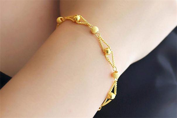 黃金手鏈軟的好還是硬的好 黃金手鏈買(mǎi)軟的還是硬的 黃金手鏈軟的好還是硬的好 黃金手鏈買(mǎi)軟的還是硬的