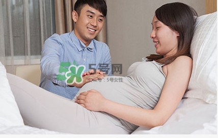 無(wú)痛分娩是全麻嗎？無(wú)痛分娩對(duì)腰有影響嗎？