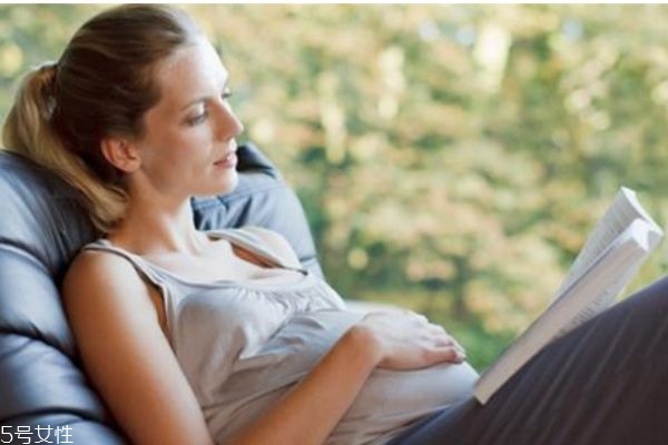 無痛分娩對(duì)寶寶有影響嗎 無痛分娩有副作用嗎 無痛分娩對(duì)寶寶有影響嗎 無痛分娩有副作用嗎