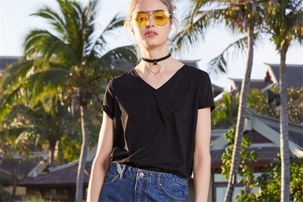 黑色衣服掉毛毛怎么辦 黑色衣服掉浮毛怎么處理 黑色衣服掉毛毛怎么辦 黑色衣服掉浮毛怎么處理