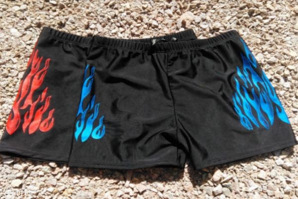 沙灘褲有什么作用呢 沙灘褲的面料一般是什么呢 沙灘褲有什么作用呢 沙灘褲的面料一般是什么呢