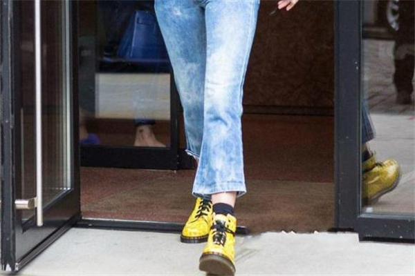 腿粗怎么選擇合適的褲子 腿粗適合穿什么褲子 腿粗怎么選擇合適的褲子 腿粗適合穿什么褲子