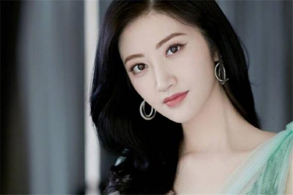 眼皮抽脂會松弛嗎 眼皮抽脂后松了怎么辦 眼皮抽脂會松弛嗎 眼皮抽脂后松了怎么辦