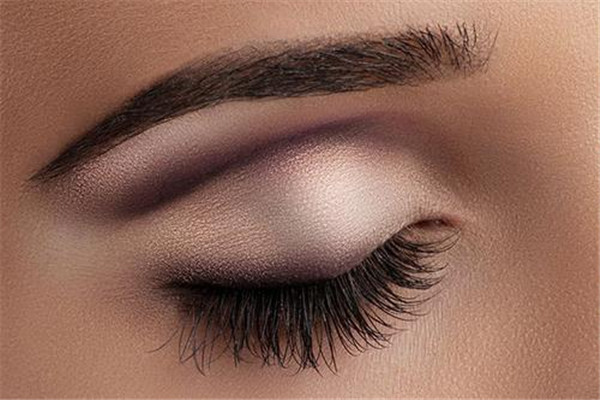 眼袋腫了有點(diǎn)疼痛怎么回事 眼袋為什么會腫 眼袋腫了有點(diǎn)疼痛怎么回事 眼袋為什么會腫