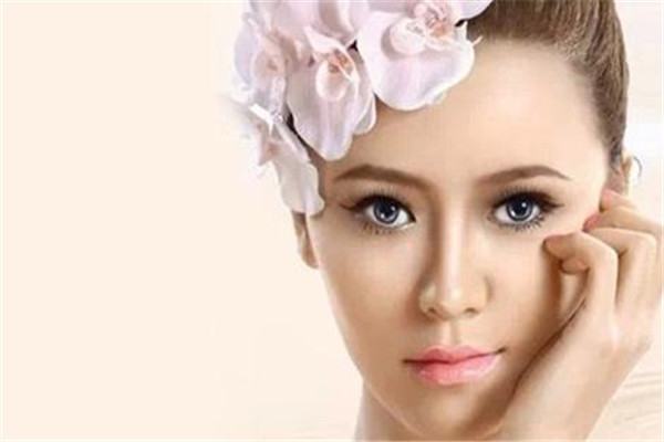 用鹽刷牙能快速變白嗎 刷牙注意事項 用鹽刷牙能快速變白嗎 刷牙注意事項