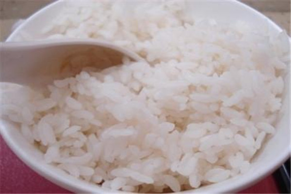 米飯和饅頭哪個(gè)好消化 米飯和饅頭都是主食 米飯和饅頭哪個(gè)好消化 米飯和饅頭都是主食