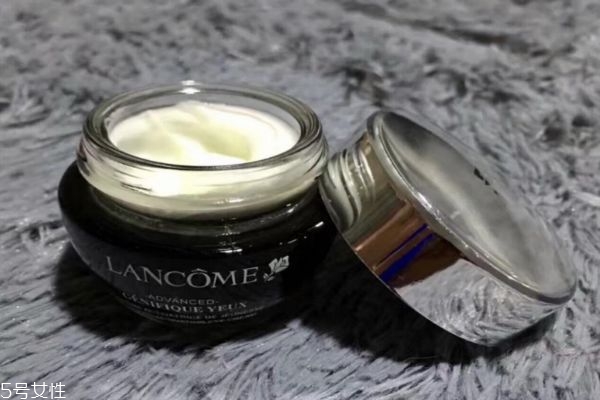 科顏氏眼霜和蘭蔻眼霜哪個好用 牛油果眼霜和小黑瓶眼霜 科顏氏眼霜和蘭蔻眼霜哪個好用 牛油果眼霜和小黑瓶眼霜