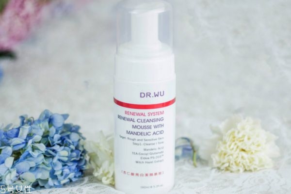 dr.wu杏仁酸潔顏慕斯好用嗎 dr.wu杏仁酸亮白潔顏慕斯 dr.wu杏仁酸潔顏慕斯好用嗎 dr.wu杏仁酸亮白潔顏慕斯
