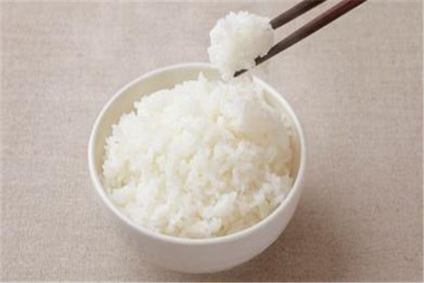 米飯有營養(yǎng)嗎 米飯是重要的主食 米飯有營養(yǎng)嗎 米飯是重要的主食