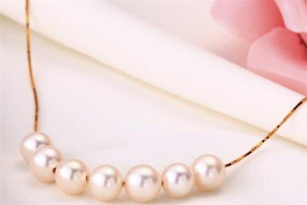 珍珠項(xiàng)鏈可以用超聲波洗嗎 珍珠項(xiàng)鏈用超聲波洗會(huì)怎樣 珍珠項(xiàng)鏈可以用超聲波洗嗎 珍珠項(xiàng)鏈用超聲波洗會(huì)怎樣