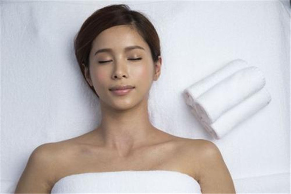 每天敷面膜會怎么樣 每天敷面膜其實并不好 每天敷面膜會怎么樣 每天敷面膜其實并不好