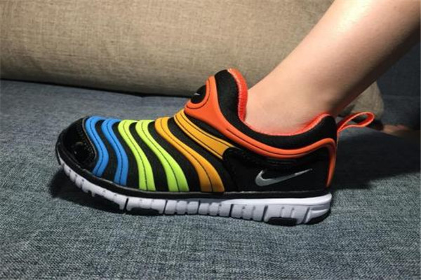 耐克毛毛蟲童鞋怎么樣 耐克毛毛蟲值得買嗎 耐克毛毛蟲童鞋怎么樣 耐克毛毛蟲值得買嗎