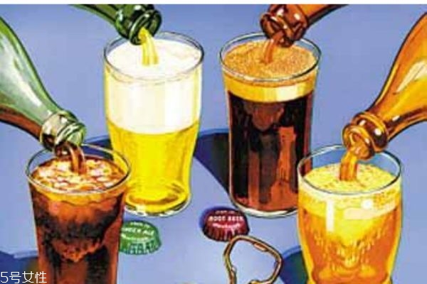 什么是碳酸飲料呢 碳酸飲料有什么危害呢