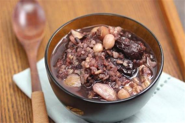 八寶粥泡久了還能吃嗎 八寶粥泡一晚上可以嗎 八寶粥泡久了還能吃嗎 八寶粥泡一晚上可以嗎