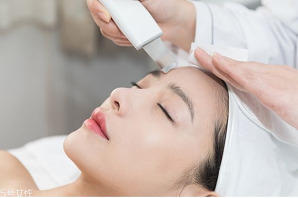 孕婦可以用的護(hù)膚品怎么挑選 適合孕婦的護(hù)膚品有哪些 孕婦可以用的護(hù)膚品怎么挑選 適合孕婦的護(hù)膚品有哪些