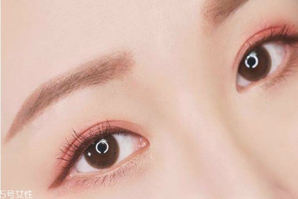 一般上眼影要幾支刷子 畫眼影需要哪些刷子 一般上眼影要幾支刷子 畫眼影需要哪些刷子