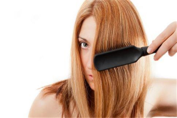 染頭發(fā)對身體有什么危害 染頭發(fā)的危害 染頭發(fā)對身體有什么危害 染頭發(fā)的危害