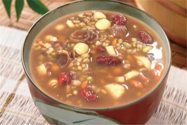 八寶粥需要提前泡嗎 八寶粥的做法 八寶粥需要提前泡嗎 八寶粥的做法