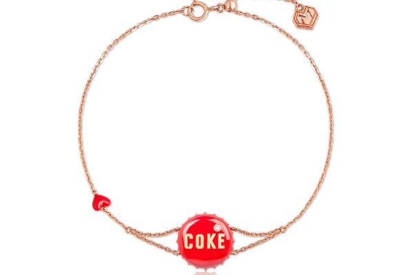 肥宅快樂(lè)水手鏈多少錢 周大?？煽诳蓸?lè)手鏈價(jià)格