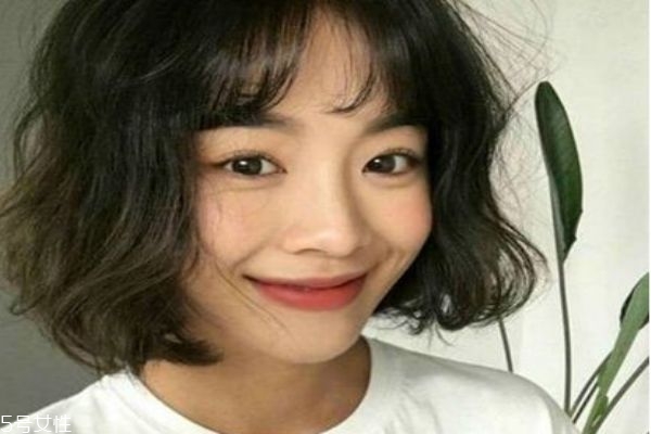 女生發(fā)量少適合哪些發(fā)型 拯救頭發(fā)稀少mm 女生發(fā)量少適合哪些發(fā)型 拯救頭發(fā)稀少mm