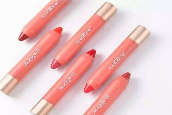 稚優(yōu)泉是一個(gè)怎么樣的品牌呢 稚優(yōu)泉的口紅怎么樣呢 稚優(yōu)泉是一個(gè)怎么樣的品牌呢 稚優(yōu)泉的口紅怎么樣呢