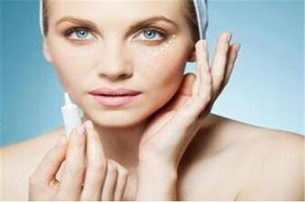 眼角皺紋多是什么原因 眼角皺紋多怎么能消除 眼角皺紋多是什么原因 眼角皺紋多怎么能消除