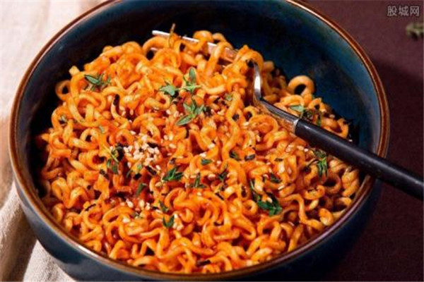 泡面有營養(yǎng)嗎 泡面有什么營養(yǎng)呢 泡面有營養(yǎng)嗎 泡面有什么營養(yǎng)呢