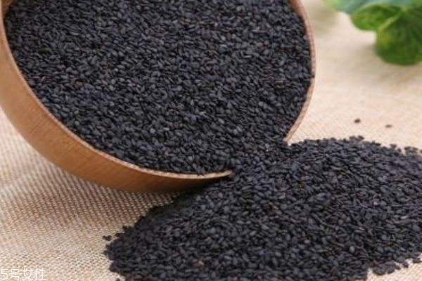 黑芝麻多少錢一斤呢 黑芝麻的營養(yǎng)價(jià)值是多少呢