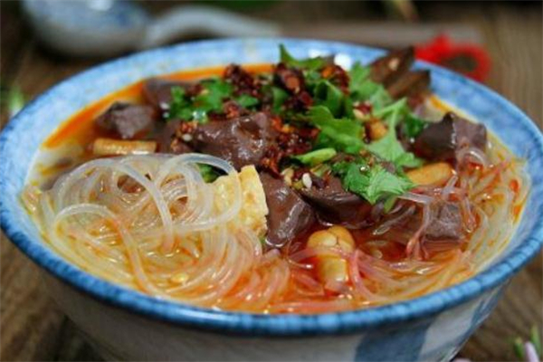 老鴨湯怎么去除腥味 老鴨湯怎么燉好喝又營養(yǎng)