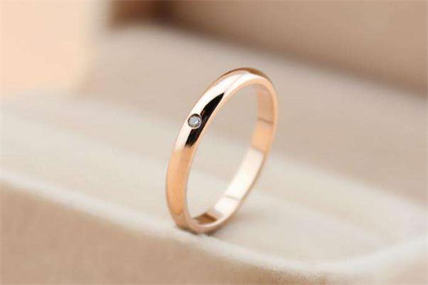 玫瑰金戒指保值嗎 玫瑰金戒指和黃金哪個好 玫瑰金戒指保值嗎 玫瑰金戒指和黃金哪個好